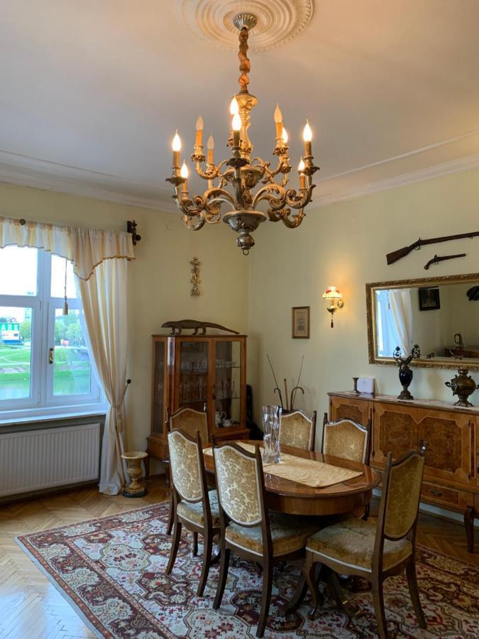 The Marchburg Apartment มาริบอร์ ภายนอก รูปภาพ