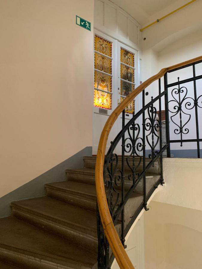 The Marchburg Apartment มาริบอร์ ภายนอก รูปภาพ