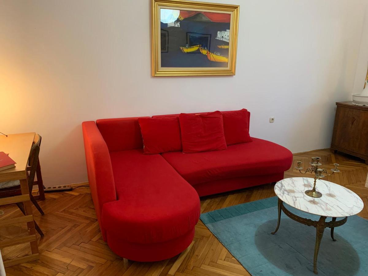 The Marchburg Apartment มาริบอร์ ภายนอก รูปภาพ