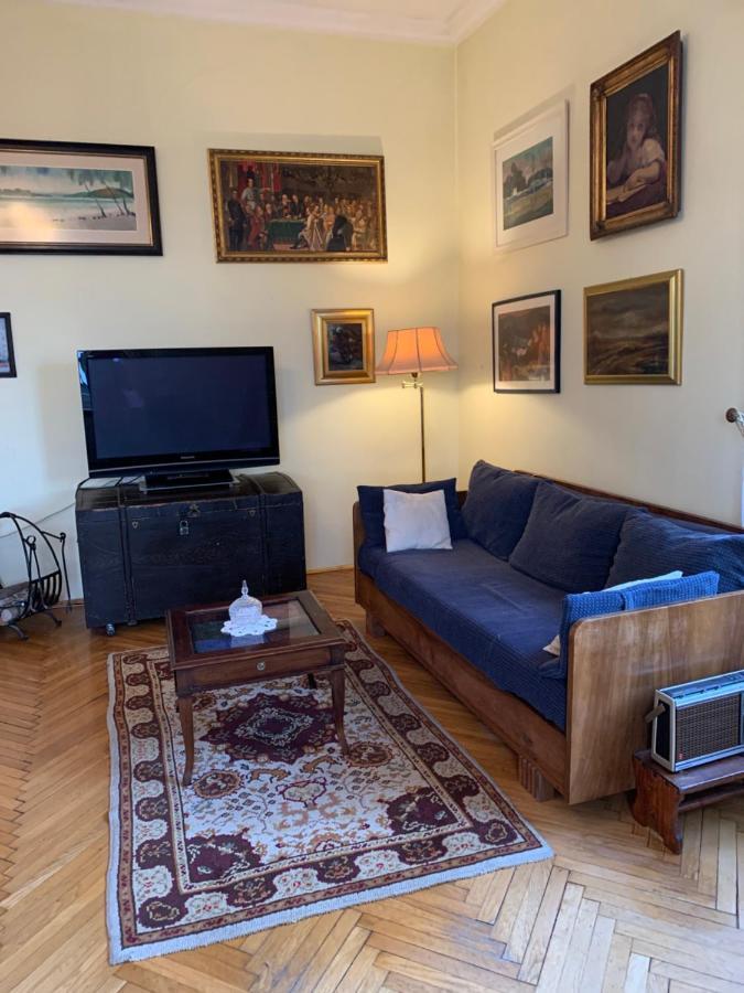 The Marchburg Apartment มาริบอร์ ภายนอก รูปภาพ